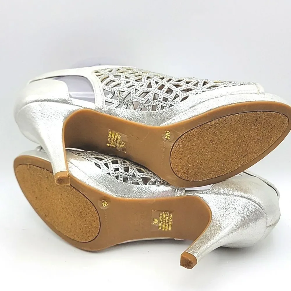 Like NEW Alex Marie Silver Metallic Heels with Rhinestones. SIZE‎ 9M. S905 - Picture 8 of 8